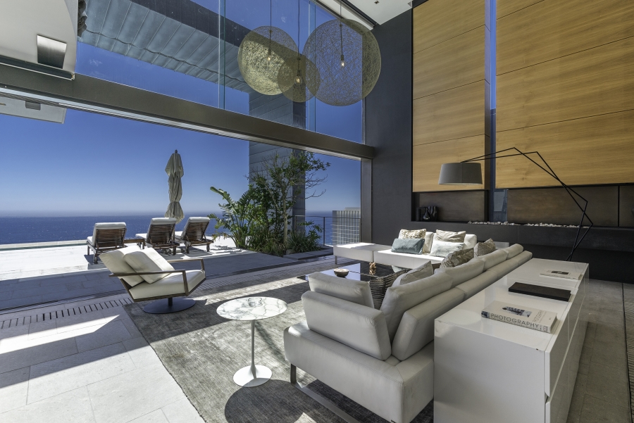5 Bedroom Property for Sale in Clifton Western Cape